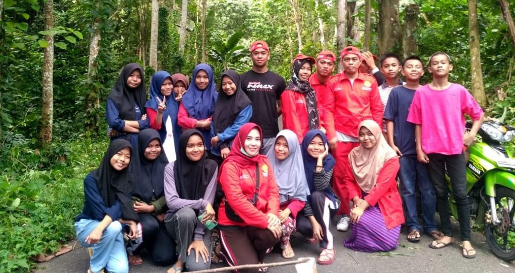 Kerja Bakti Mahasiswa KKN STIH Pengayoman Watampone