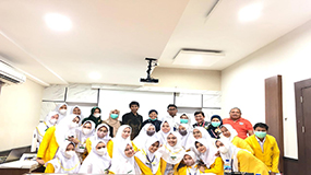 PENARIKAN MAHASISWA AKPER LAPATAU BONE DI RS ANDI MAKKASAU PARE-PARE